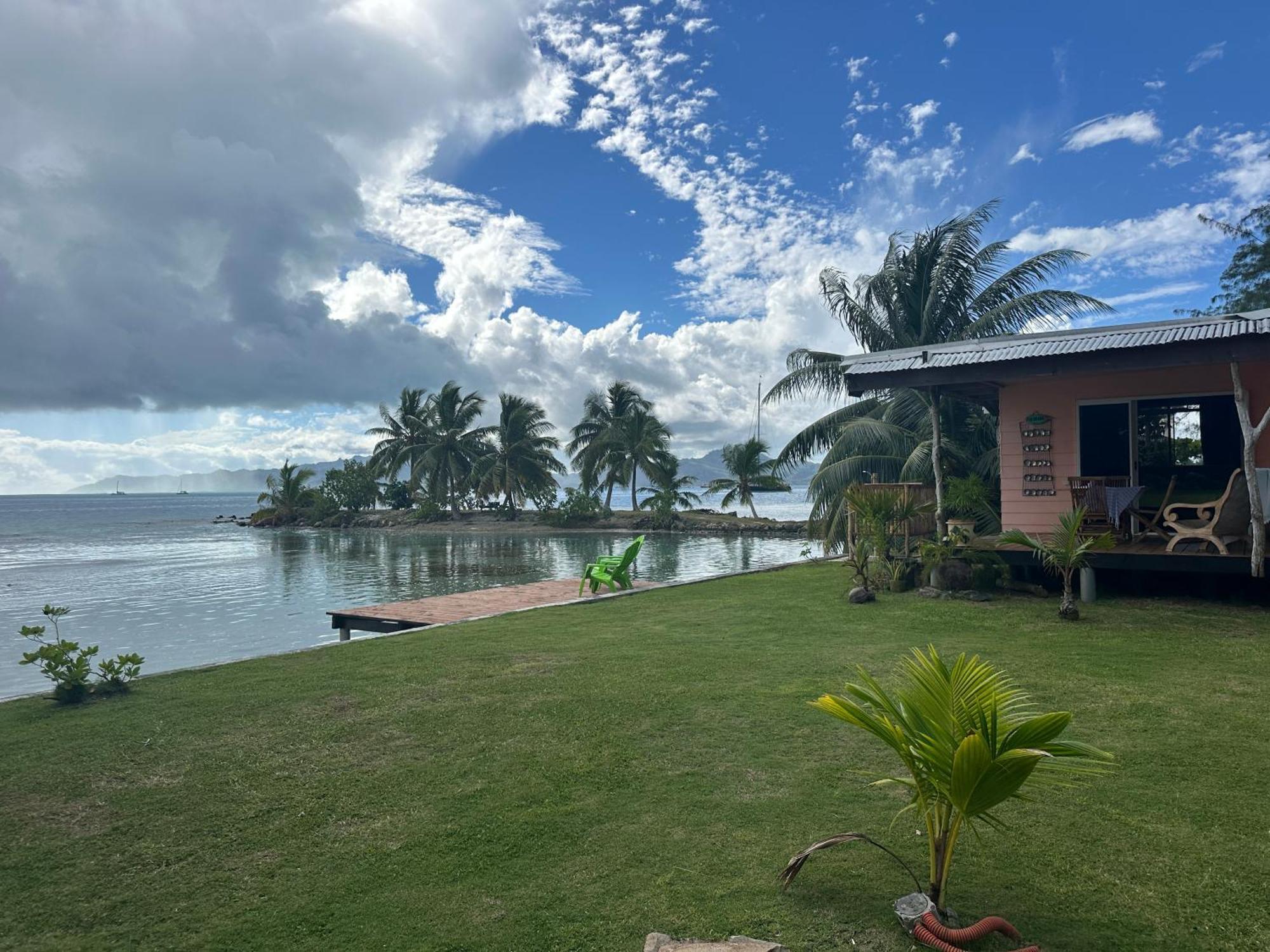 Bungalow Chez Josi, Bord De Mer Prive Tevaitoa 外观 照片